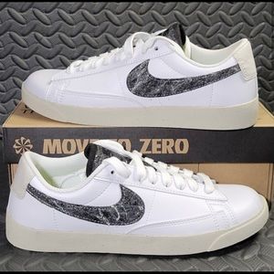 NWT Nike Blazer Low SE Womens Size 7.5, New